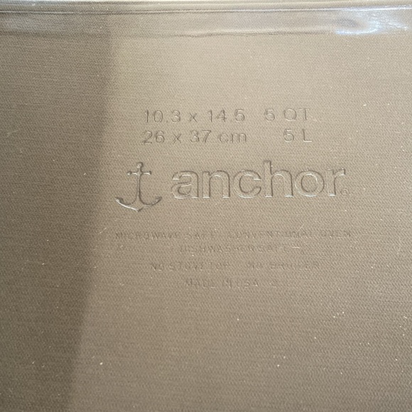 Anchor 5 Quart Baking Dish - Picture 2 of 4